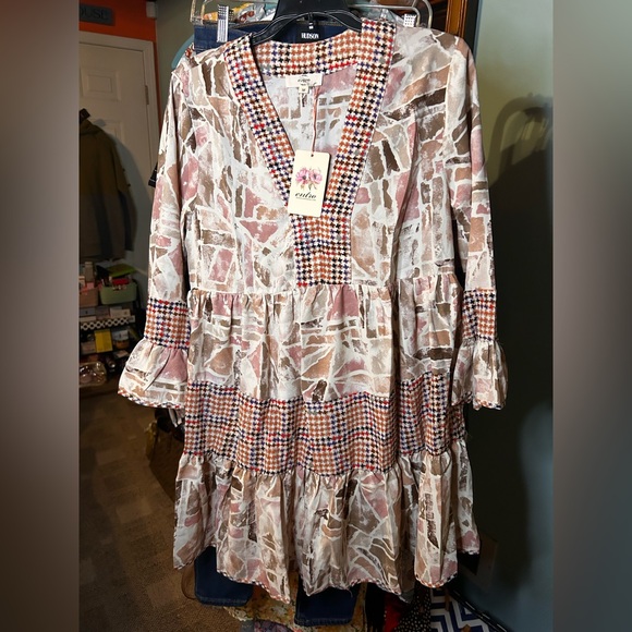 entro Dresses & Skirts - Entro Dress NWT